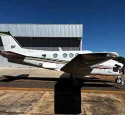 king air c90 a venda