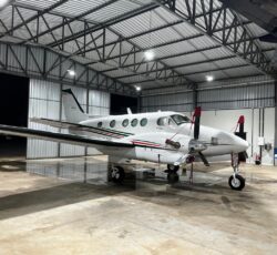 king air c90 a venda