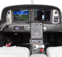 cirrus sr22 a venda