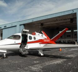 cirrus vision jet a venda