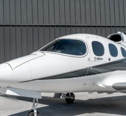 cirrus vision jet a venda