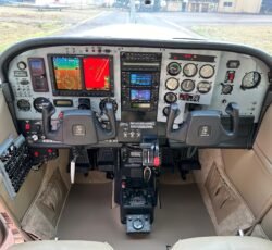 cessna 210 a venda