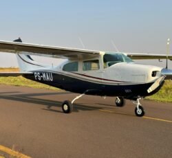 cessna 210 a venda
