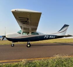 cessna 210 a venda