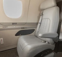 EMBRAER PHENOM 300 2010