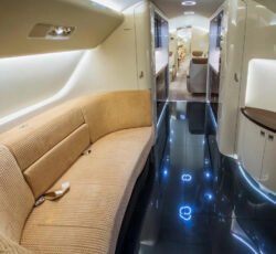 EMBRAER LINEAGE 1000E 2014