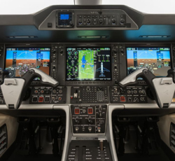 EMBRAER PHENOM 300 2010