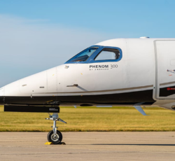 EMBRAER PHENOM 300 2010