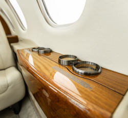 EMBRAER PHENOM 300 2010