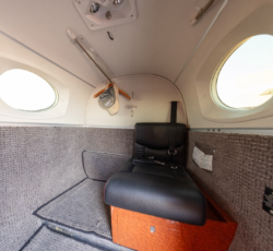 BEECHCRAFT KING AIR C90B 2004