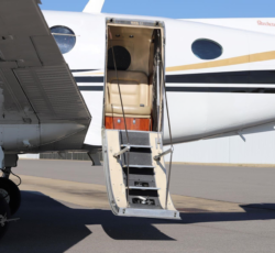 BEECHCRAFT KING AIR C90B 2002