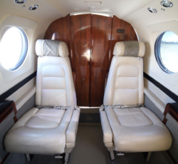 BEECHCRAFT KING AIR C90B 2002