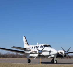 BEECHCRAFT KING AIR C90B 2002