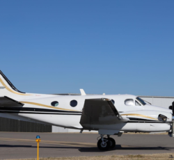 BEECHCRAFT KING AIR C90B 2002