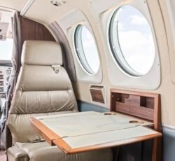 BEECHCRAFT KING AIR C90A 1989