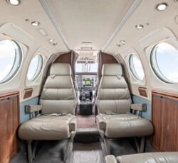 BEECHCRAFT KING AIR C90A 1989