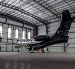 EMBRAER PHENOM 300 2011