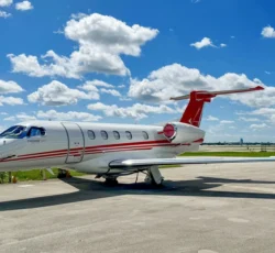 EMBRAER PHENOM 300E 2020