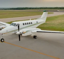 BEECHCRAFT KING AIR B200 1981