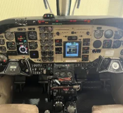 BEECHCRAFT KING AIR C90B 1994