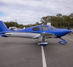 CIRRUS SR22 G7+ 2025