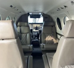 BEECHCRAFT KING AIR C90B 1994