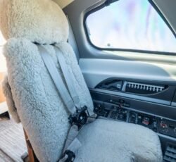 EMBRAER PHENOM 100 2011