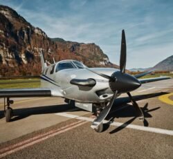 PIPER M700 2024