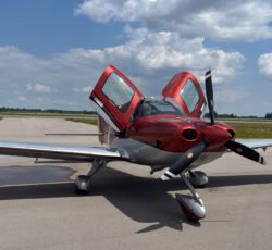 CIRRUS SR22 G6 2017