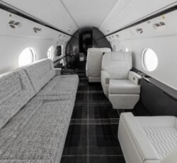 GULFSTREAM G550 2011