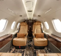 EMBRAER PHENOM 300 2014
