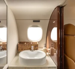 EMBRAER PHENOM 300 2014