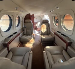 BEECHCRAFT KING AIR C90GTX 2011