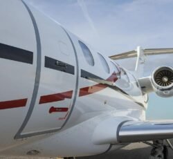 EMBRAER PHENOM 300 2015