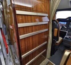 EMBRAER PHENOM 300 2015