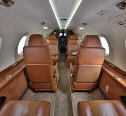 EMBRAER PHENOM 300 2015