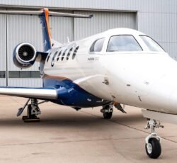 EMBRAER PHENOM 300E 2019