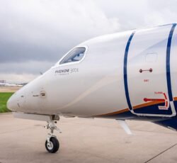 EMBRAER PHENOM 300E 2019