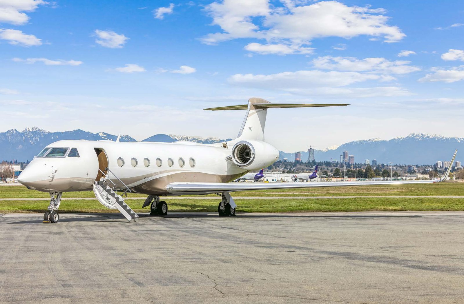 GULFSTREAM G550 2011