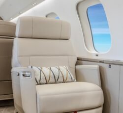 BOMBARDIER GLOBAL 8000 2025