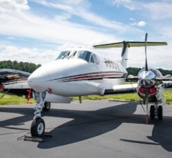 BEECHCRAFT KING AIR B200 1990