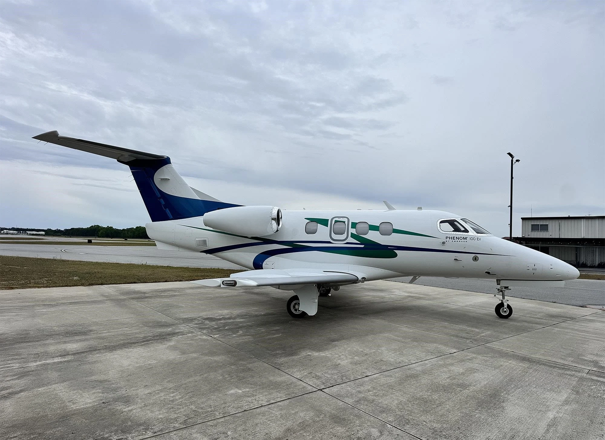 EMBRAER PHENOM 100EV 2017
