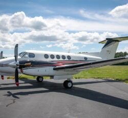 BEECHCRAFT KING AIR B200 1990