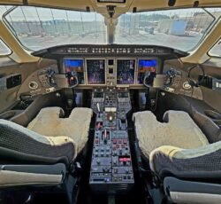 BOMBARDIER CHALLENGER 300 2010