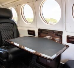 BEECHCRAFT KING AIR B200 1990