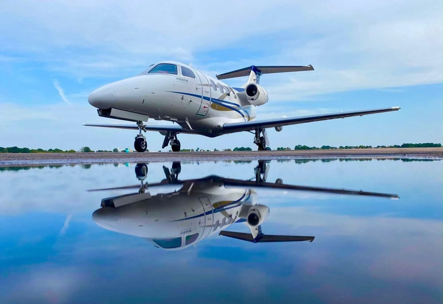 EMBRAER PHENOM 100E 2016