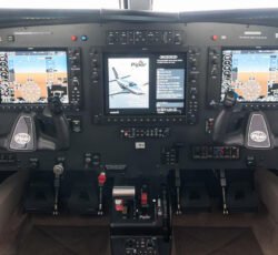 PIPER M500 2015
