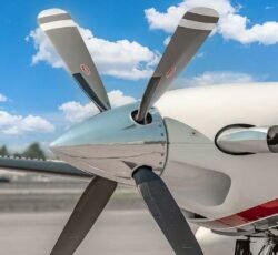 PIPER M500 2015