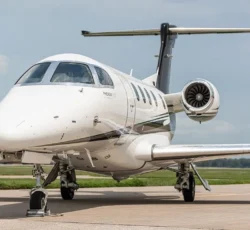 EMBRAER PHENOM 300E 2018