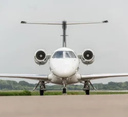 EMBRAER PHENOM 300E 2018